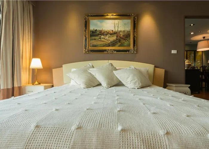 Sukhumvit Boutique : Soi 13/ 10min. From Bts Nana Station * Bangkok