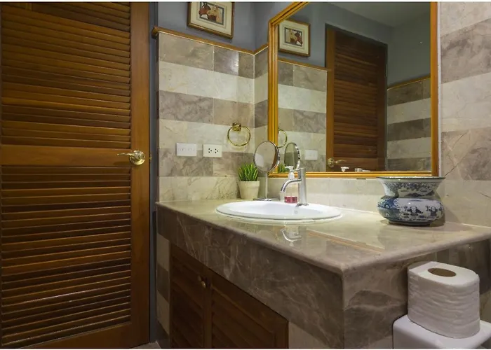 Sukhumvit Boutique : Soi 13/ 10min. From Bts Nana Station Appartamento *
