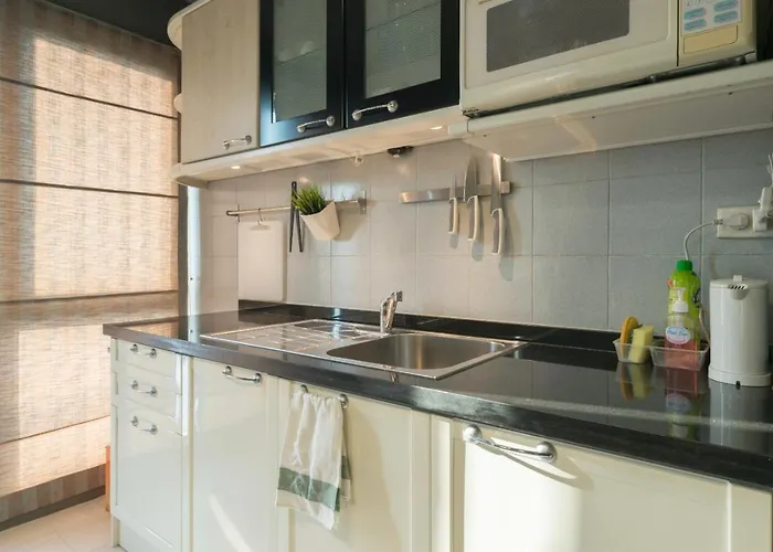 Sukhumvit Boutique : Soi 13/ 10min. From Bts Nana Station * Bangkok