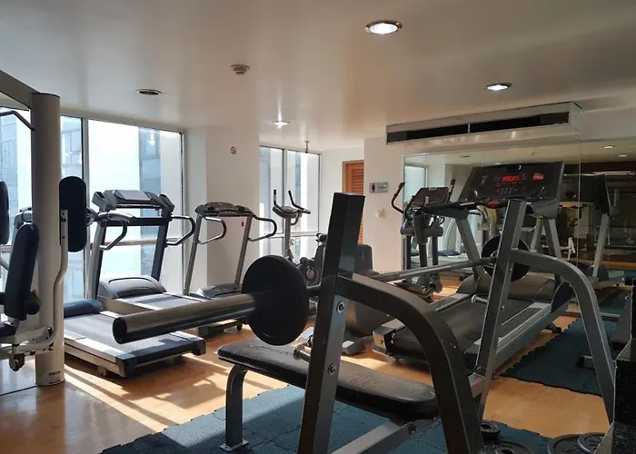 Sukhumvit Boutique : Soi 13/ 10min. From Bts Nana Station Bangkok